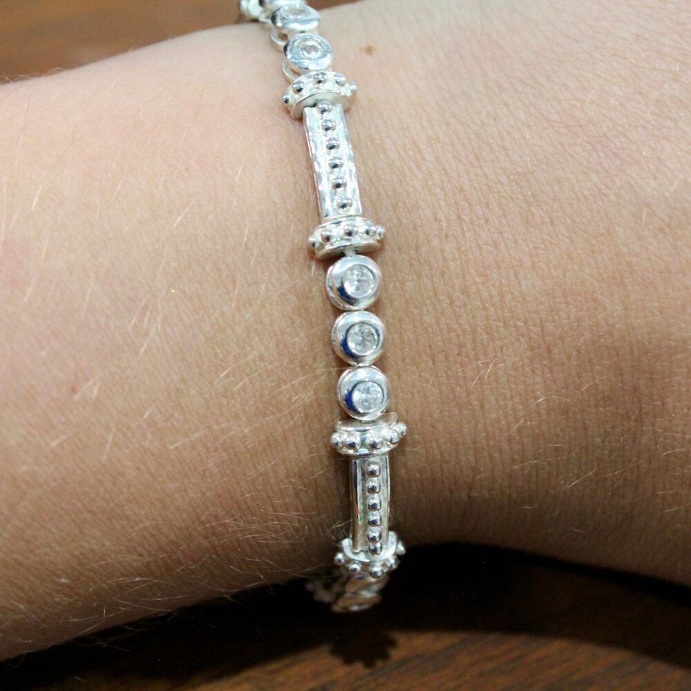 Vintage Women's Sterling Silver 925 & Cubic Zirconia CZ Tennis Bracelet